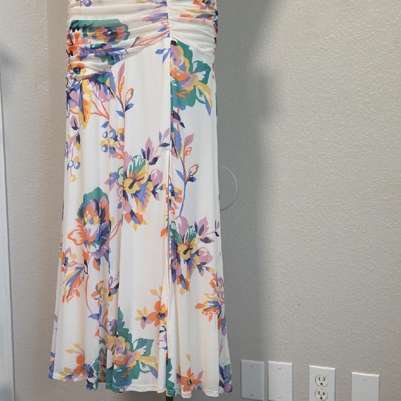 Premier Multicolor Floral Maxi Dress - Picture 11 of 11